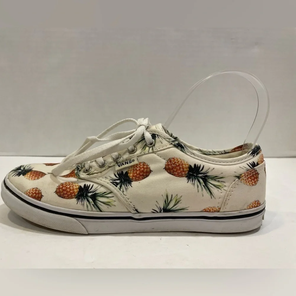 Vans Pineapple Print Sneakers Women’s Size 6